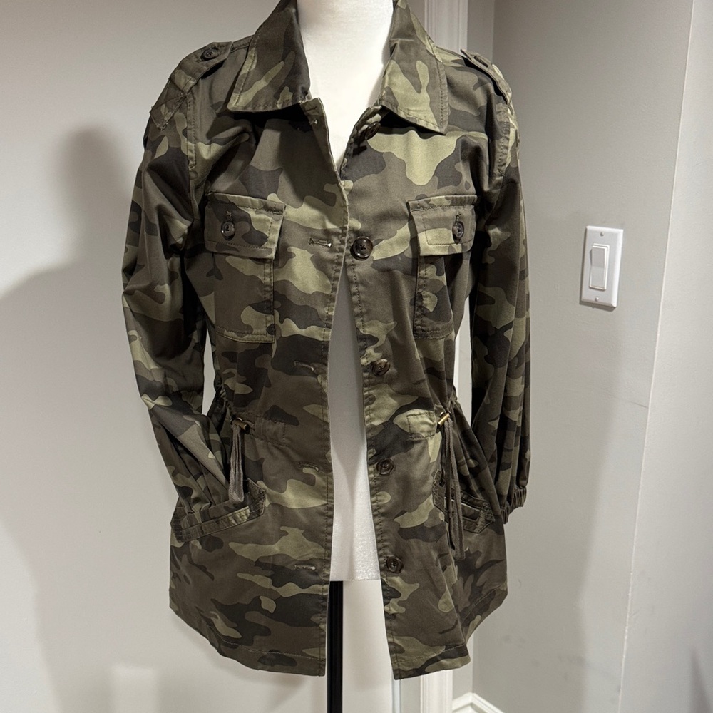 BR CAMO JACKET